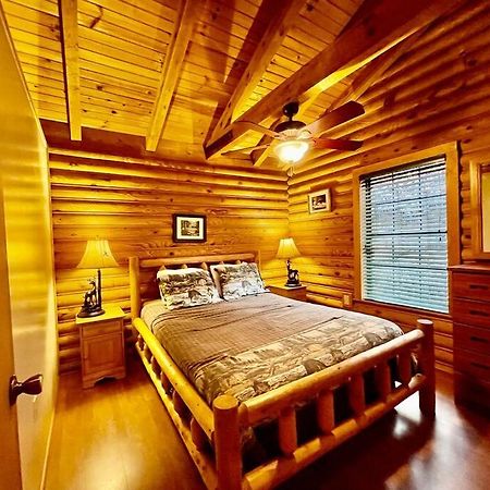 Good Life Cabin 2 ブライソン・シティ エクステリア 写真